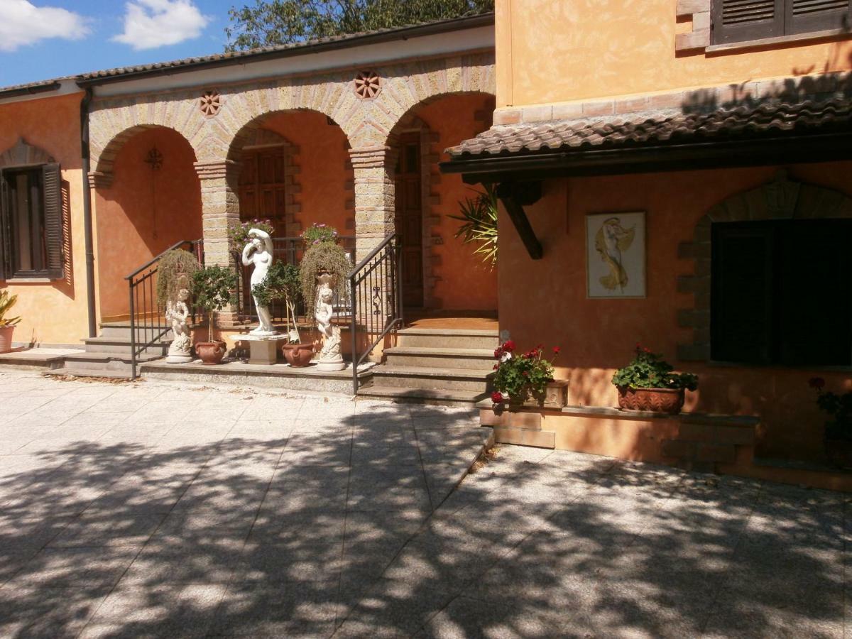 Villa Rosalba Camere Barbarano Romano Экстерьер фото